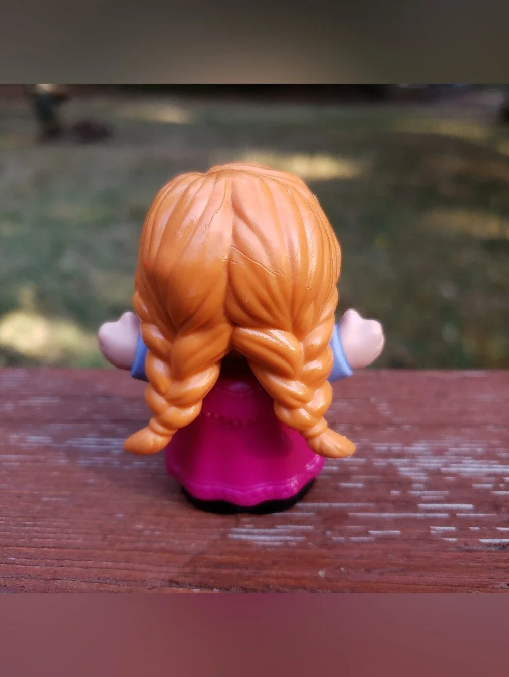 2022 Fisher-Price Little People Disney Frozen Princess Anna